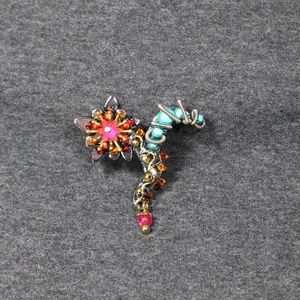 costume jewelry liz tech caterpillar brooch